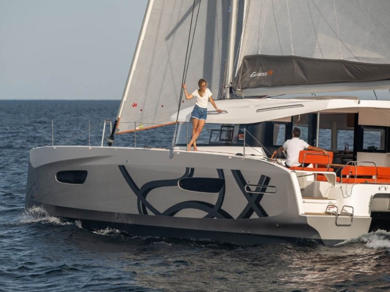 Yacht charter Saint-Mandrier-sur-Mer cheap Excess 14