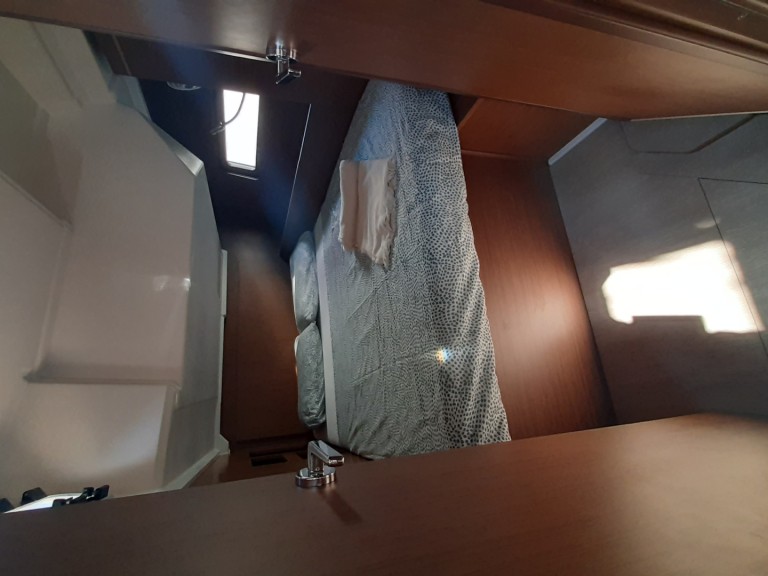 Yacht charter Split cheap Oceanis 46.1