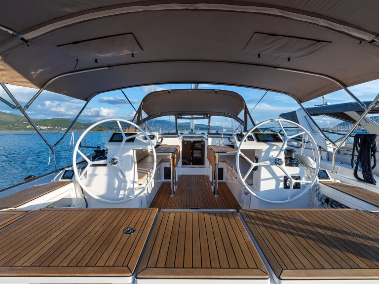 Sailboat rental with or without captain Bavaria Néa Péramos