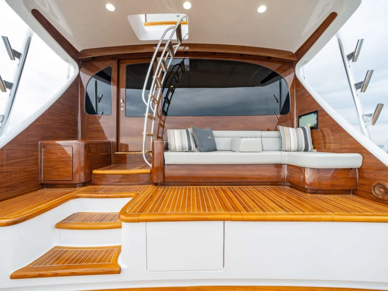 Viking Yachts BOUJIE in Costa Rica on SamBoat