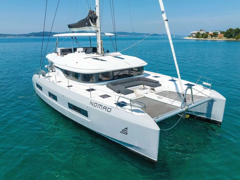 Luxury Yacht rental with or without captain Lagoon Croatia