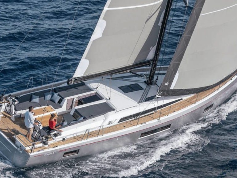 Bénéteau Oceanis 51.1 in Palma de Mallorca on SamBoat