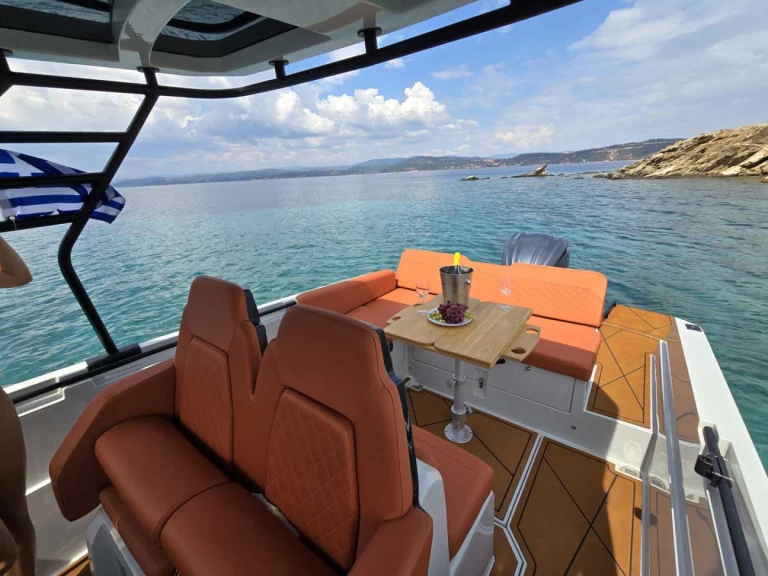 Motorboat rental with or without captain  Ammouliani