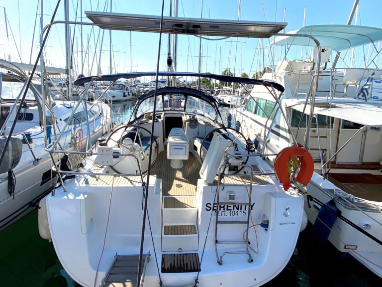 Sailboat rental with or without captain Bénéteau Alimos