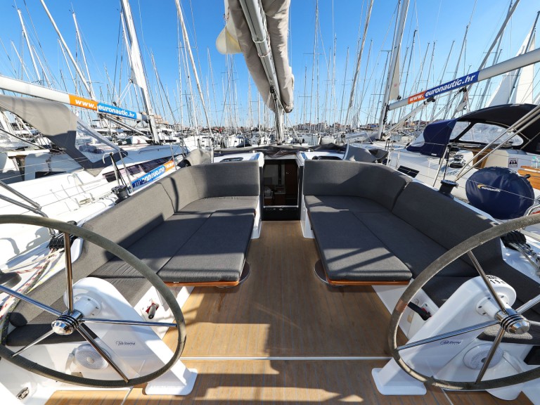 Yacht charter Biograd na Moru cheap Hanse 410
