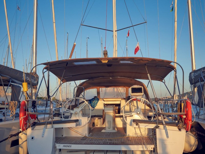 Sailboat rental in Pula - Elan Impression 50