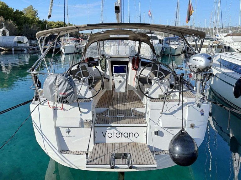 Yacht charter Barth cheap Sun Odyssey 409