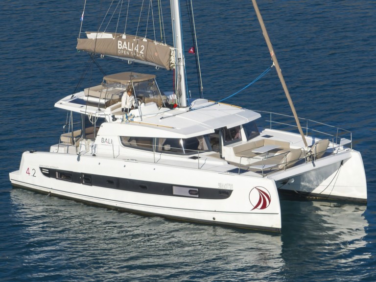 Bareboat Rental Catamaran Bali with a boat licence