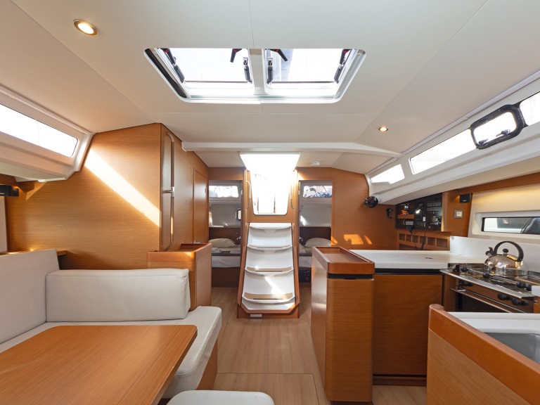 Bareboat Rental Sailboat Jeanneau with a boat licence