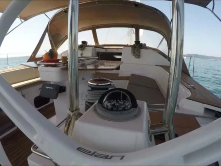 Sailboat for rent Split at the best price