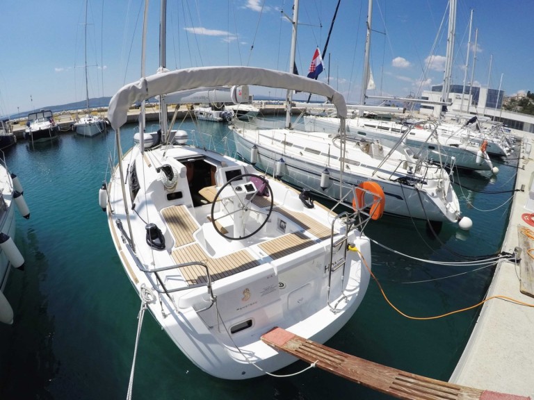 Bénéteau Oceanis 31 in Split on SamBoat