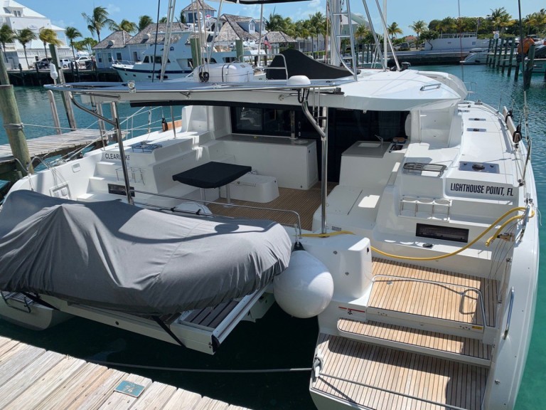 Bareboat Rental Catamaran Lagoon with a boat licence
