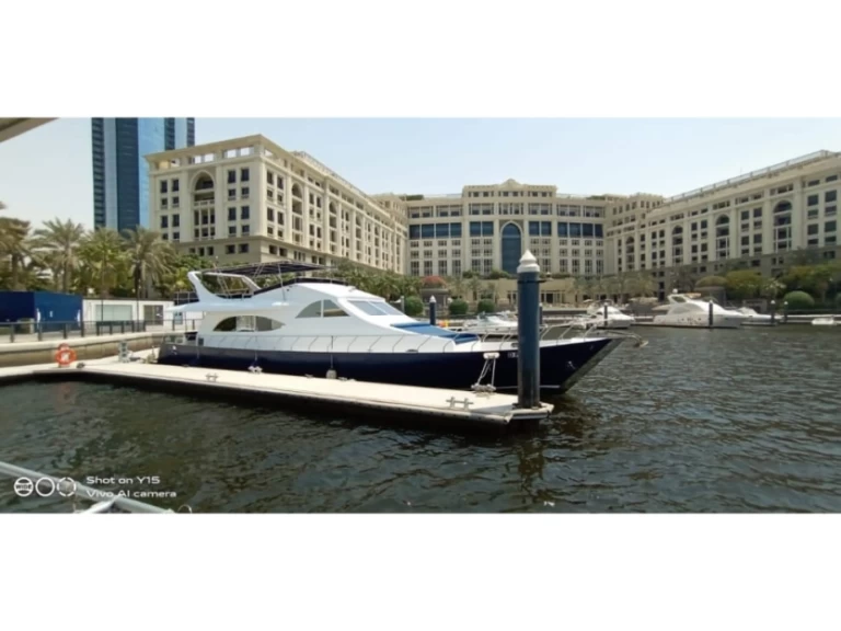 Yacht charter Dubai cheap 2020