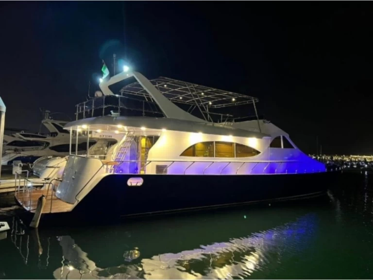 Luxury Yacht rental in Dubai - Aurora 2020