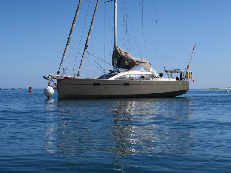 RM RM 1060 in Saint-Quay-Portrieux on SamBoat