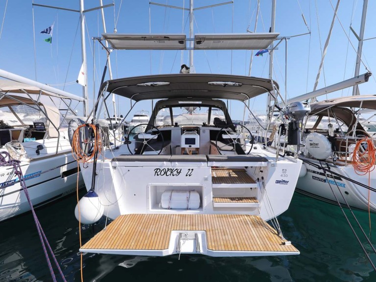 Yacht charter Murter-Kornati cheap Dufour 430