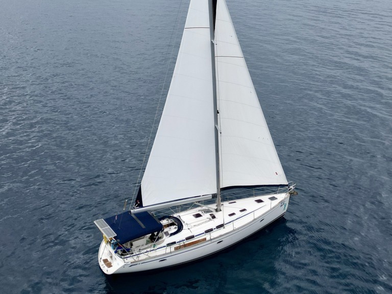 Bareboat Rental Sailboat Bavaria with a boat licence