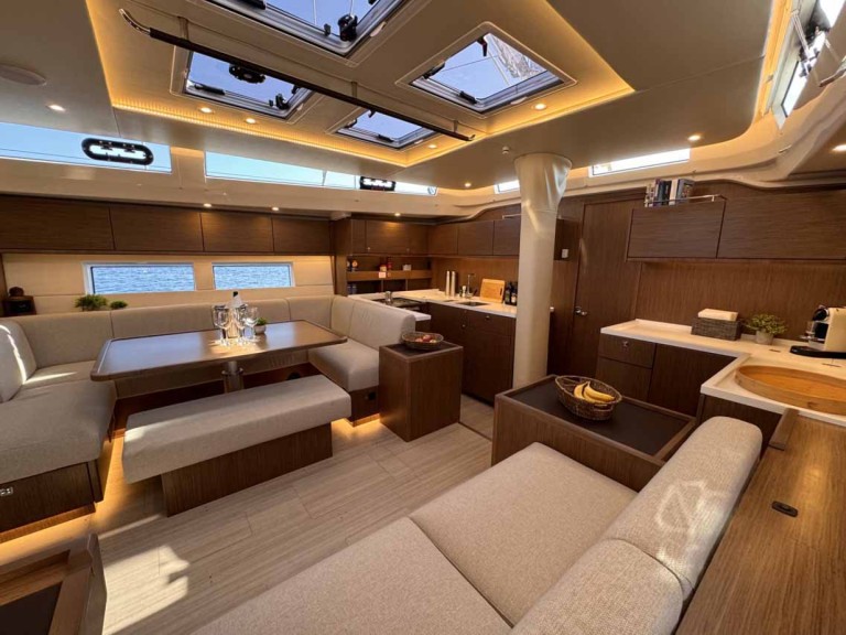 Bavaria Bavaria C57 in Trogir on SamBoat