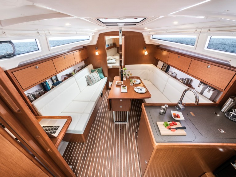 Boat rental Bavaria Cruiser 34 Style in Trogir on Samboat