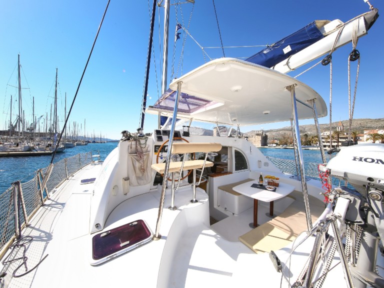 Catamaran for rent Zadar at the best price