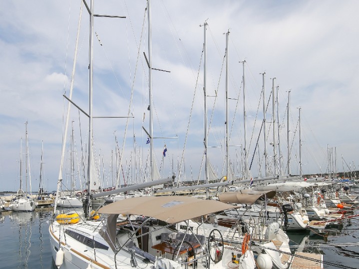 Sailboat rental with or without captain Jeanneau Murter-Kornati