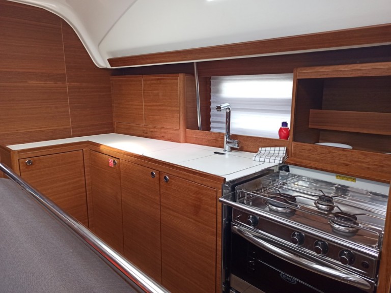 Bareboat Rental Sailboat Elan with a boat licence
