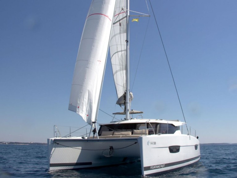 Boat rental Fountaine Pajot Lucia 40 in Punat on Samboat