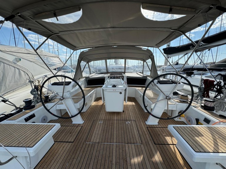Rent a Bénéteau Oceanis 46.1 Rogoznica