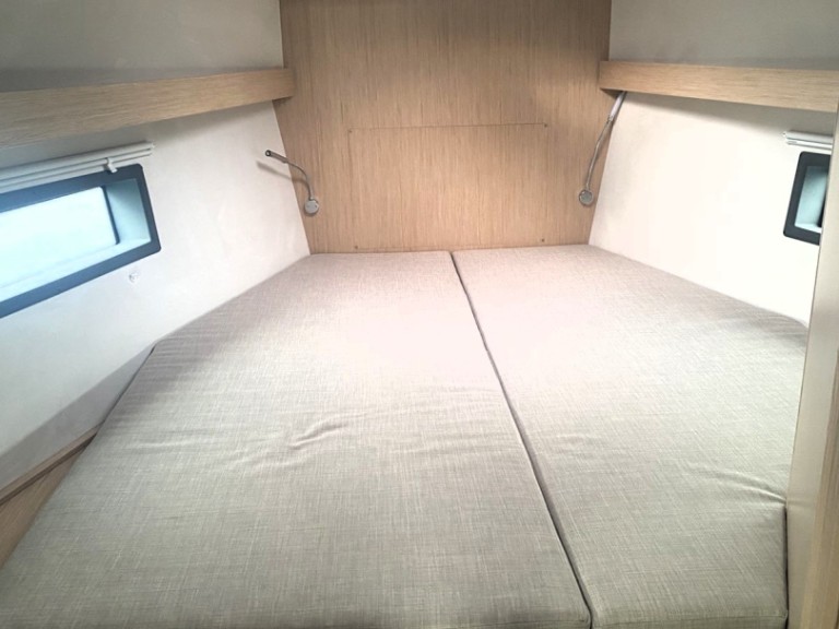 Bavaria Bavaria C42 charter bareboat or captained in  Alimos