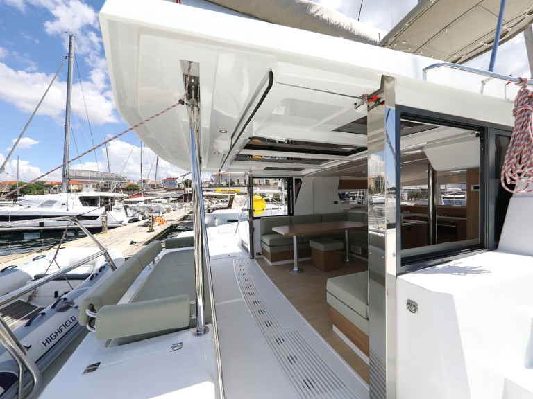 Bali Catamarans Bali 4.2 in Biograd na Moru on SamBoat
