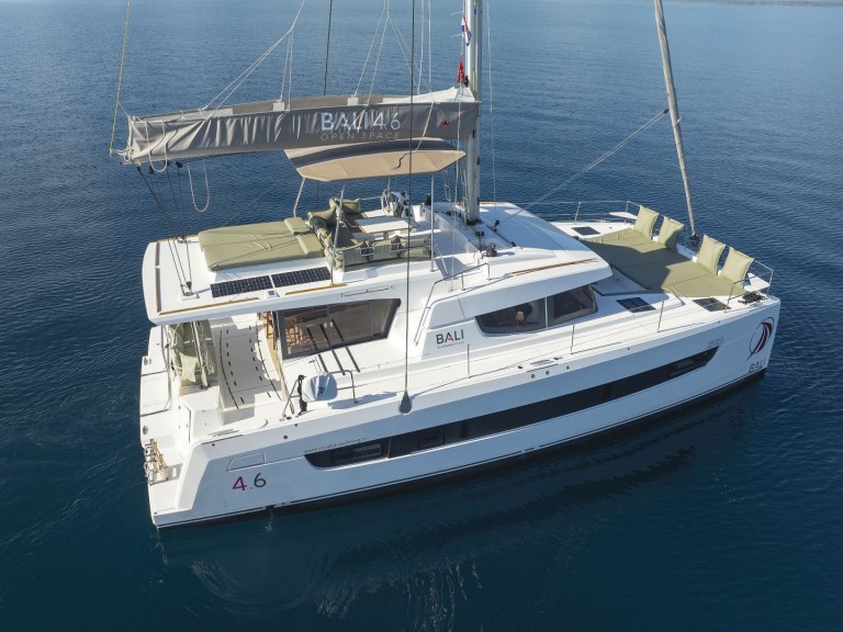 Yacht charter Sukošan cheap Bali 4.6