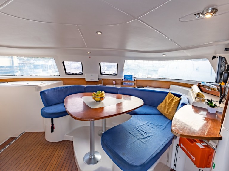 Fountaine Pajot Lavezzi 40 in Primošten on SamBoat