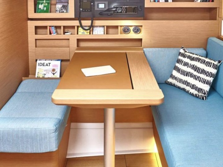 Jeanneau Sun Odyssey 490 in Drage on SamBoat
