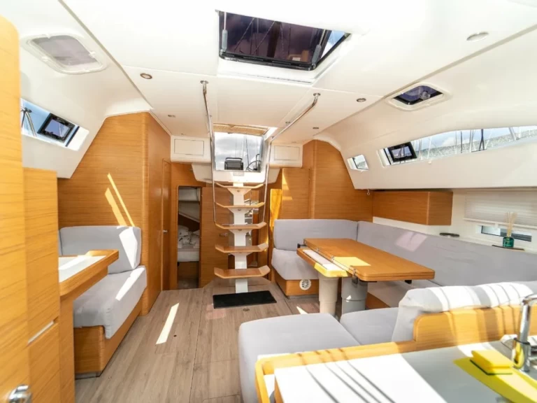 Bareboat Rental Sailboat Elan with a boat licence