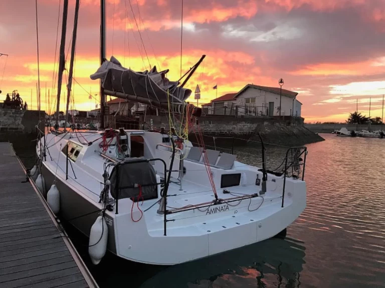 Bareboat Rental Sailboat Pogo Structures with a boat licence