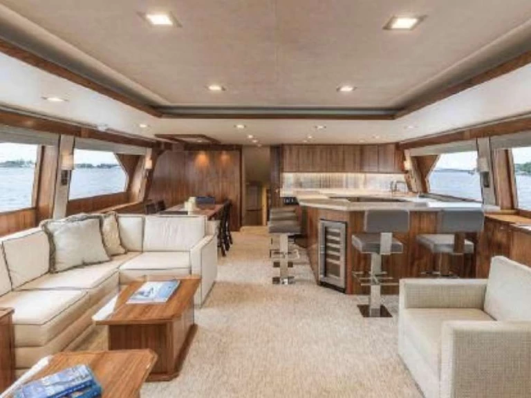 Yacht charter Turks and Caicos Islands cheap TOUCHE