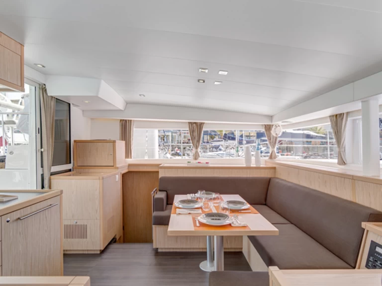 Rent a Lagoon Lagoon 400 S2 Rhodes (City)