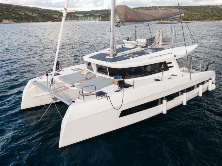 Bareboat Rental Catamaran Cervetti Yachts with a boat licence