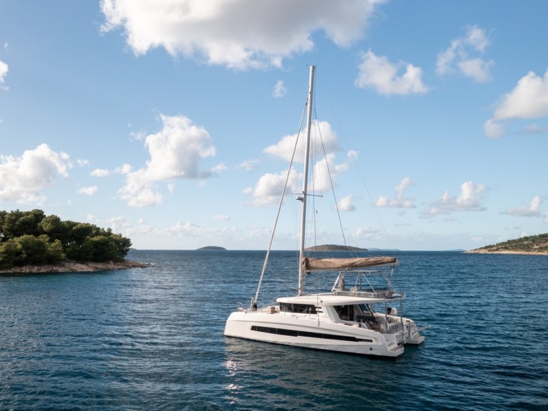 Catamaran rental in Primošten - Cervetti Yachts Cervetti 44 - 4 + 1 cab.