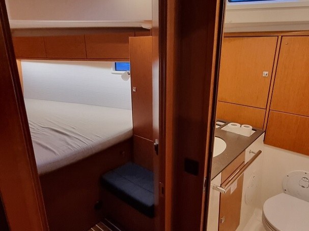 Yacht charter Gdańsk cheap Bavaria 46