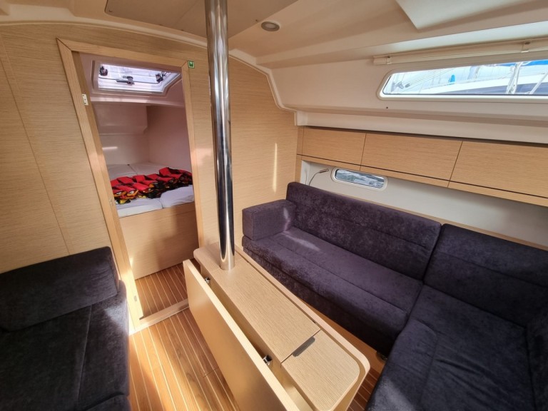 Sailboat rental with or without captain Hanse Gdańsk