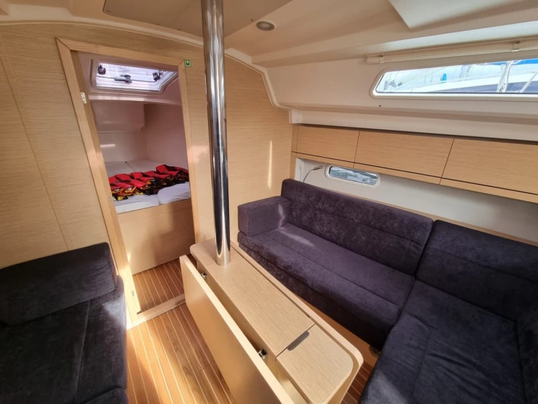 Sailboat rental with or without captain Hanse Gdańsk