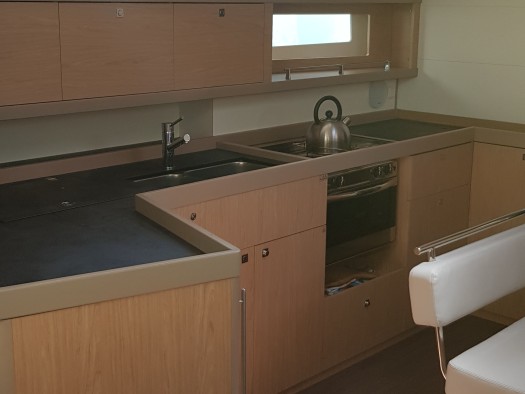 Sailboat rental in Furnari - Bénéteau Oceanis 45