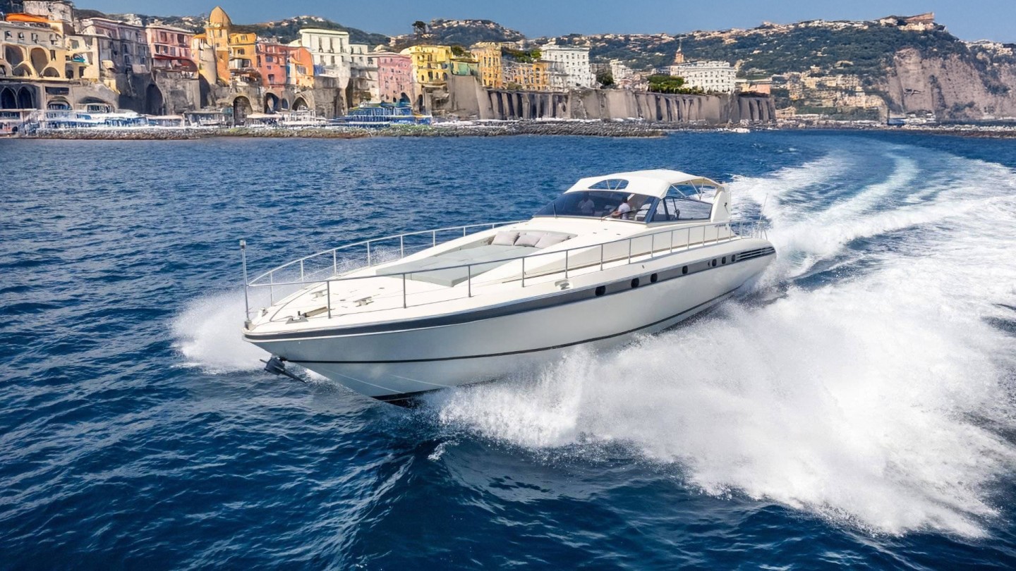 Rent a Luxury Yacht Yacht Prestige Sport 80 in Sorrento (LeO) | SamBoat