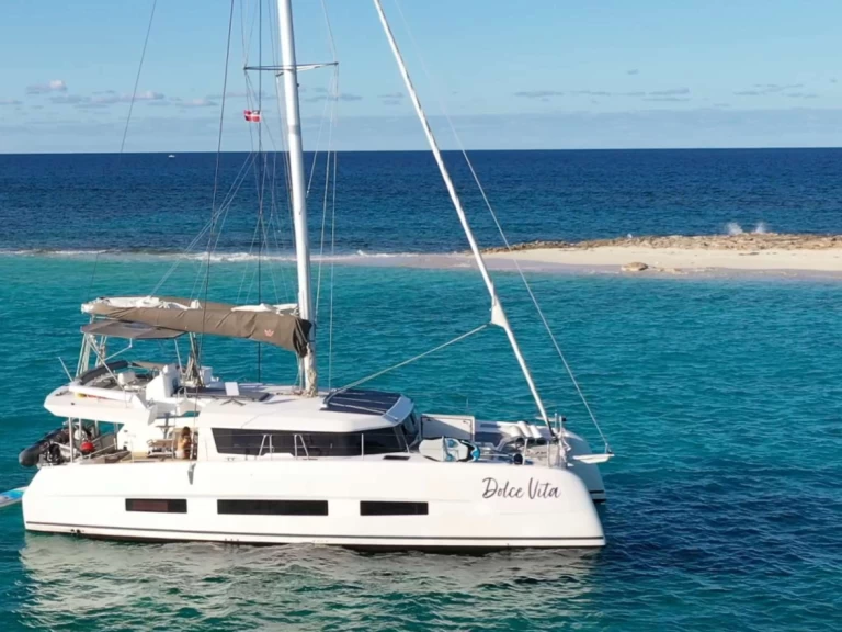 Luxury Yacht rental in Exuma District - Dufour Dolce Vita