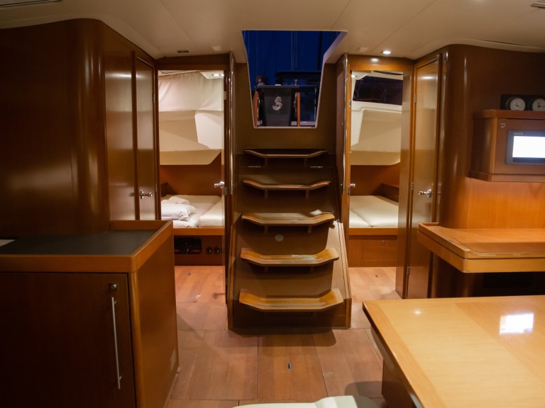 Rent a Bénéteau Oceanis 48 (Refit 2022) Alimos