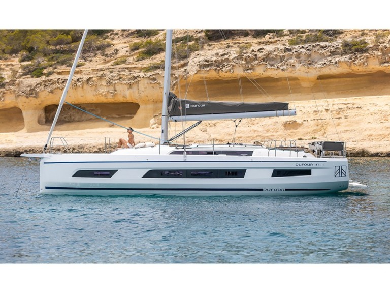 Boat rental Dufour Dufour 41 in Volos on Samboat