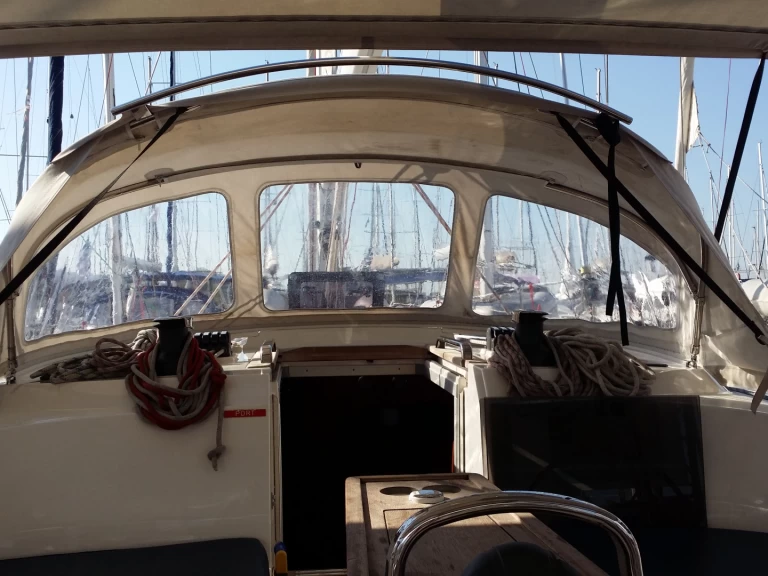 Bareboat Rental Sailboat Bavaria with a boat licence