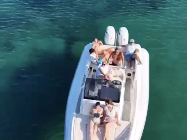 Boat rental Zar ZAR 85 SL in Sant'Amanza on Samboat