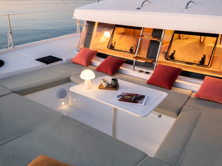 Yacht charter Le Marin cheap Bali Catsmart